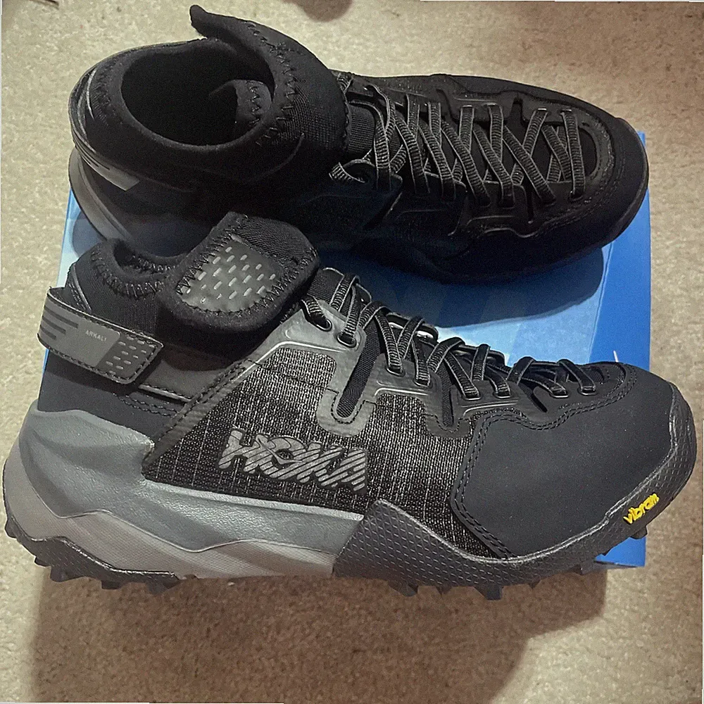 Hoka Sky Arkali Hiking Boots Shoes Black Women Size 8 UK 6.5 1103515 NEW!
